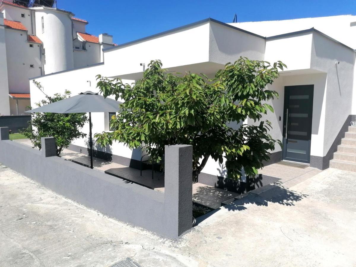 Apartments Ivano Split Exterior foto